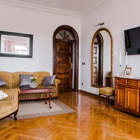 Halby Luxury Rooms Chmielna 73B Warsaw Exterior photo