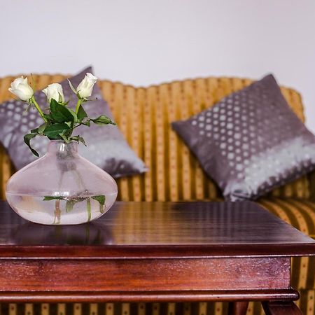 Halby Luxury Rooms Chmielna 73B Warsaw Exterior photo
