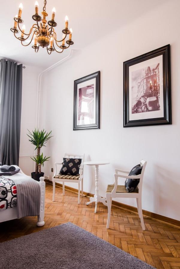 Halby Luxury Rooms Chmielna 73B Warsaw Exterior photo